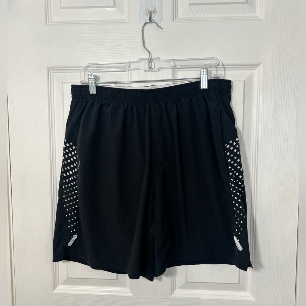 ⭐️3/$27⭐️ Men’s Champion Black Athletic Shorts. Size Large.